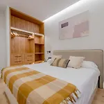 Apt De Lujo Para 8 Pax A 1 Minuto De Plaza De Sol