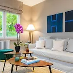 Spacious 3 Bedroom Apartment