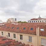Cozy One-Bedroom Penthhouse La Latina