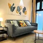 Duplex Moderno Y Acogedor Junto A Atocha