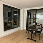 To Room Madrid Castellana