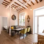 Loft Chic Luminoso