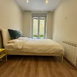 Aura Salamanca Central 2 Bedroom Flat With Balcony