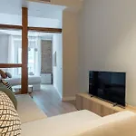 Bright Stylish - 1Bedroom 1Bathroom - Sol