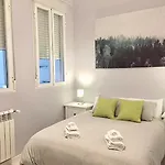 Modern Apartment II In Madrid