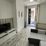 Apartamentos Day Madrid Plaza De Espana Centro Gran Via Sol Malasana
