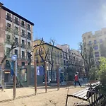 Intimo Estudio En Madrid, Centro, 2Pax, Wifi & Tv