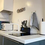 Intimo Estudio En Madrid, Centro, 2Pax, Wifi & Tv