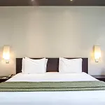 Suites Viena Plaza De Espana