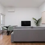 Apartamentos Reformados En Metro Pacifico Alquiler Temporal