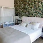 Casas Blue Ocean Gran Via Madrid