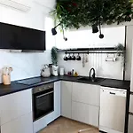 Casas Blue Ocean Gran Via Madrid