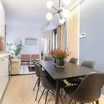MIT House 4 Ways en Madrid