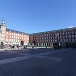 Silver Madrid Apartments
