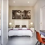 Atocha Lux, By Presidence Rentals
