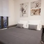 Apartamento nuevo y de lujo en puerta del sol
