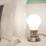 Apartamento nuevo y de lujo en puerta del sol