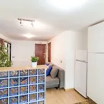 Pyr Select Plaza Eliptica I