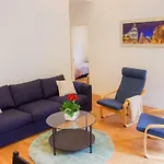 New! Amazing Luxurious Apartment In Madrid Center