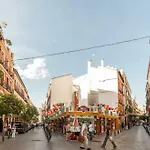 Cozy Apartment For Couples In The Heart Of Madrid