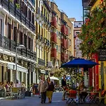 Estudio En Calle Gravina - Chueca