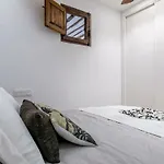 Bonito apartamento en típica corrala en el centro de Madrid