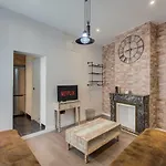 Marques Vintage Apartment