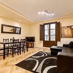 GREAT apartment Plaza de EspaÃ±a Fast Wifi