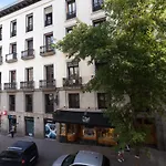 Bright & Cosy Studio In Puerta Del Sol By Allo Housing.