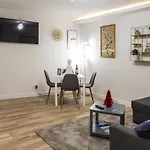 Goodrooms Apartaments