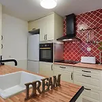 Leeways Apartment I In San Lorenzo
