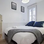 Leeways Apartment I In San Lorenzo