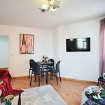 My City Home- Bright Apartment In Great Location