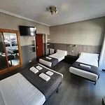 Ch Plaza D\'Ort Rooms IV