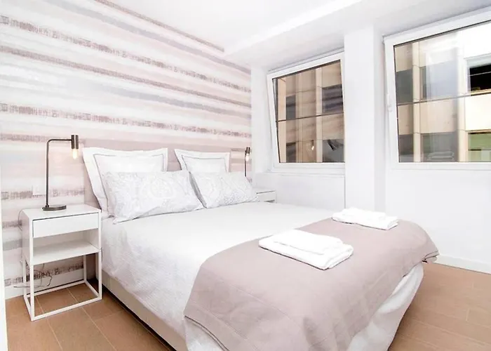 Deslumbrante Apartamento En Plaza Espana, By Batuecas
