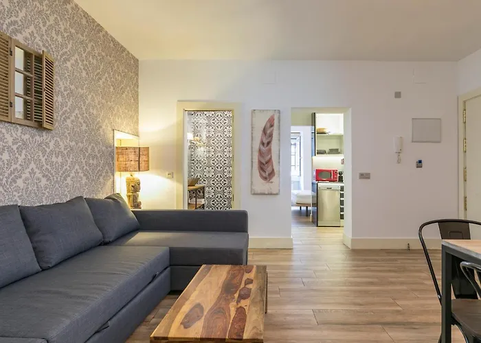 HOMEABOUT DIEGO DE LEÓN Apartment I