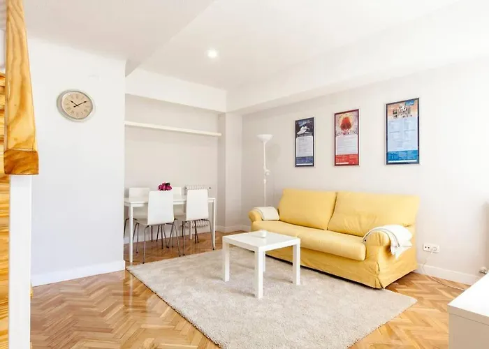 HOMEABOUT LAVAPIÉS Apartment I