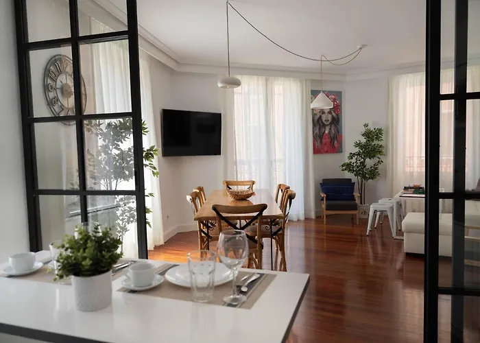 Slow Suites Sol