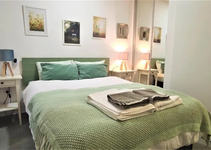 Precioso piso para parejas en Calle Calvario - Lavapiés