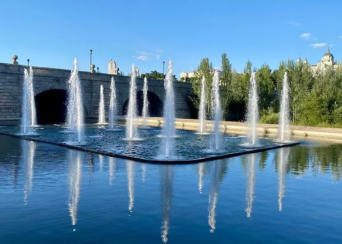 Centrally located duplex: Madrid Río-Palacio Real LINNEO