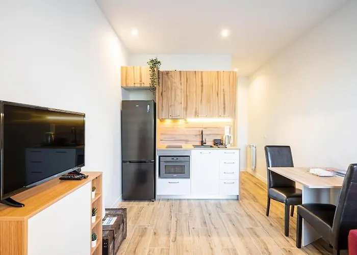 Agradable Apartamento A Pie De Calle-30 Min De Sol