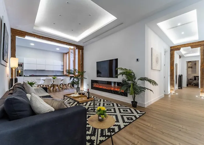 Exclusive Luxury Apartment In Central Madrid