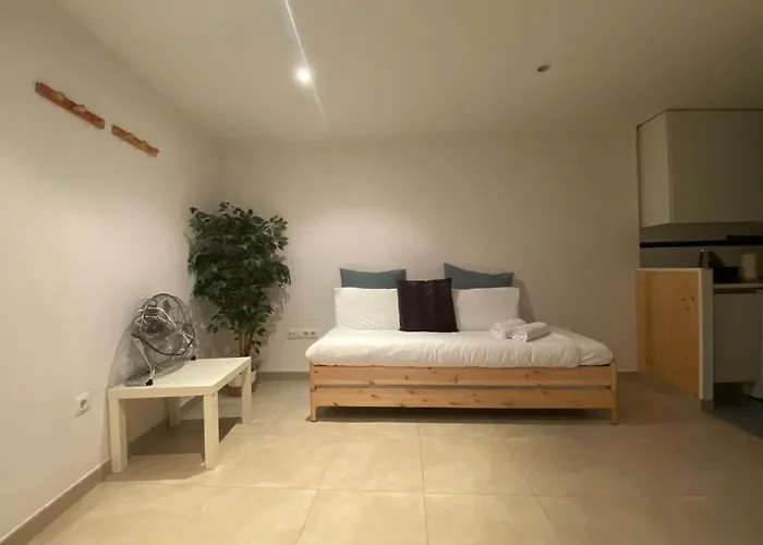 Centrico Apartamento En Embajadores