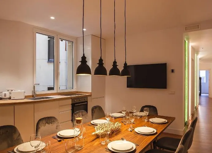 Gran Via IV Calle Tudescos 5Br 5Bh