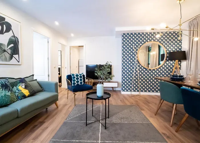City Center 2Bd Private Apt Puerta El Sol + Ac