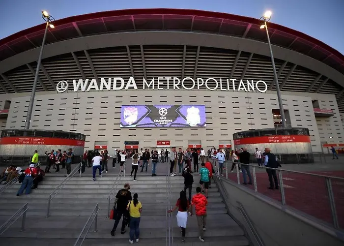 Bonito Apartamento. Estadio Wanda - Metro Sanblas