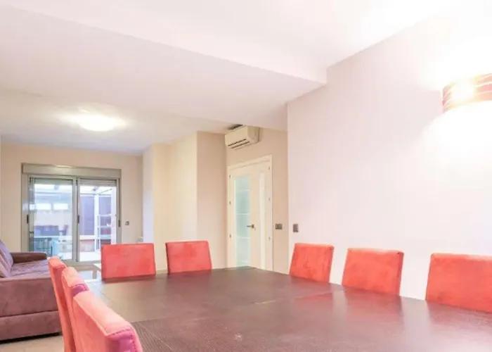 Impresionante Apartamento De 4 Dormitorios 3 Banos Y 2 Plazas De Garaje
