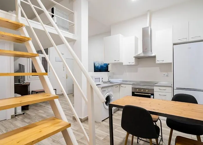 Nice Apartment In Chamberi Pon23