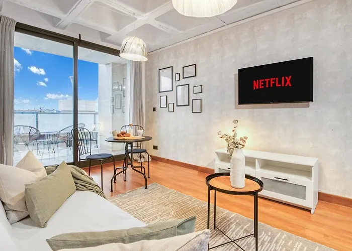 Cozy Penthouse, 20 Min To Downtown, Alcala Norte