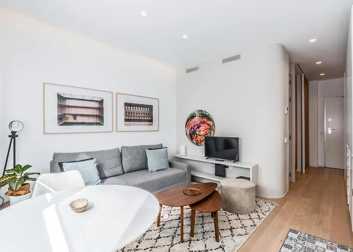 Apartamento Reformado En La Calle Pez Alquiler Temporal